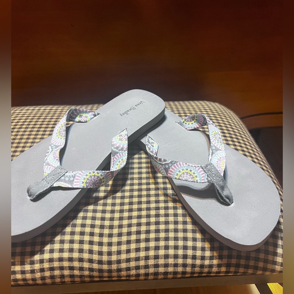 Vera bradley flip flops